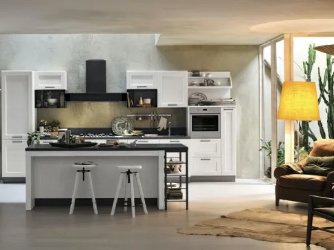 Cucina Classicha York v2 Anta Dogata Rovere Bianco Artic e Maniglia Francesca in finitura Peltro di Stosa
