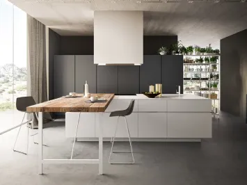 Cucina Moderna con isola Soho Fashion 02 in laccato opaco Bianco e Piombo con top tavolo in Olmo Antico di Valdesign